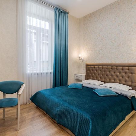 リヴィウLuxury Flat Near Operaアパートメント エクステリア 写真