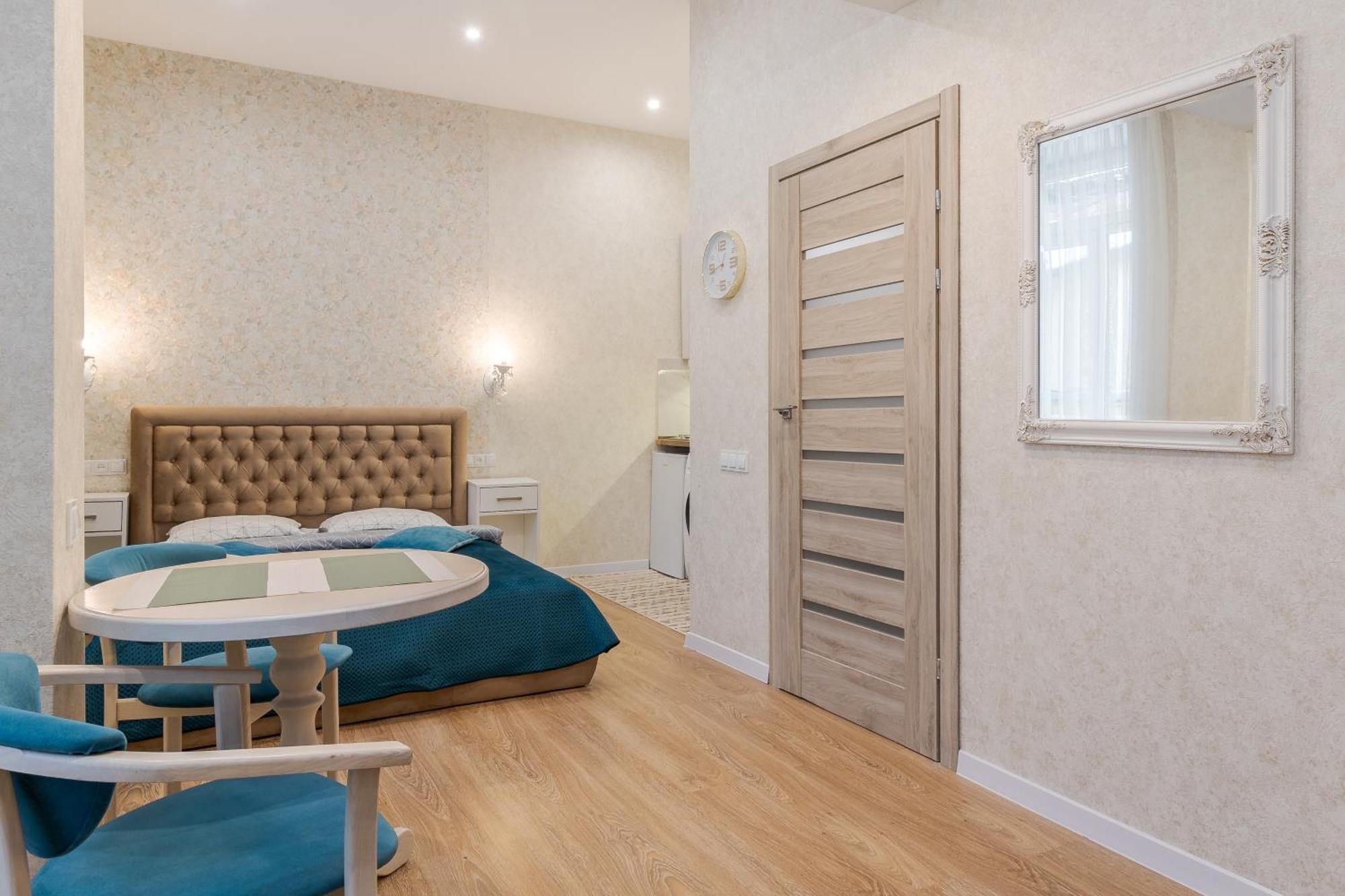 リヴィウLuxury Flat Near Operaアパートメント エクステリア 写真